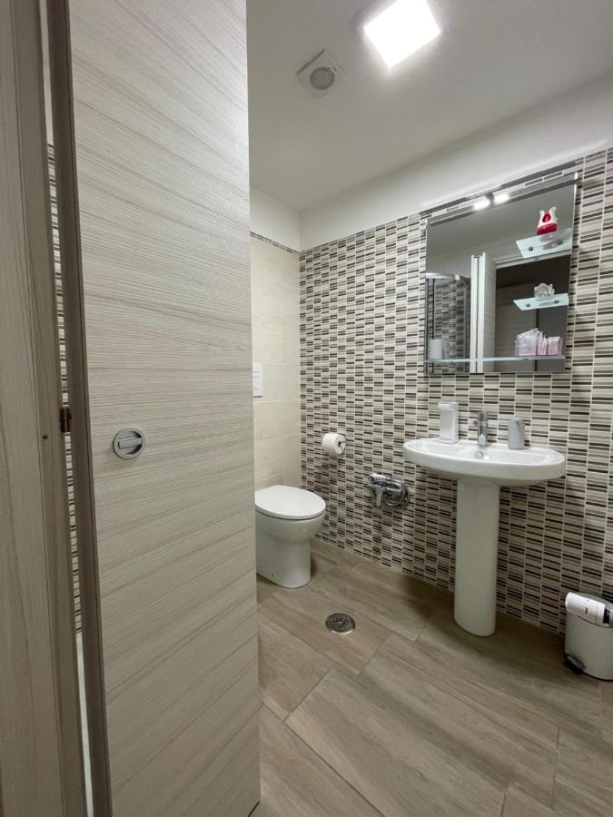 Mini B&B - Enrico Fermi Rende Exteriör bild